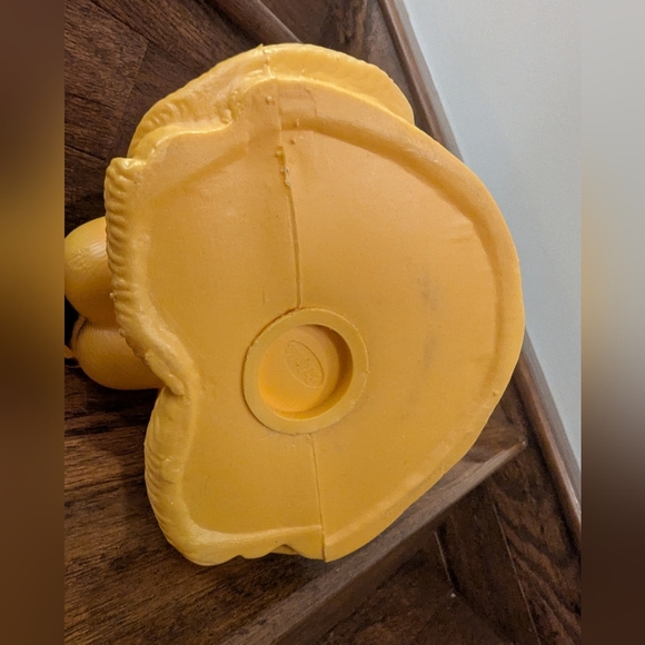 Vintage Retro 1970’s Plastic Crying Basset Hound Piggy Bank Excellent Condition - Picture 6 of 8